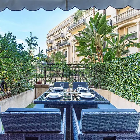 Queen's Garden Centre, Terrasse, Rénové, Calme